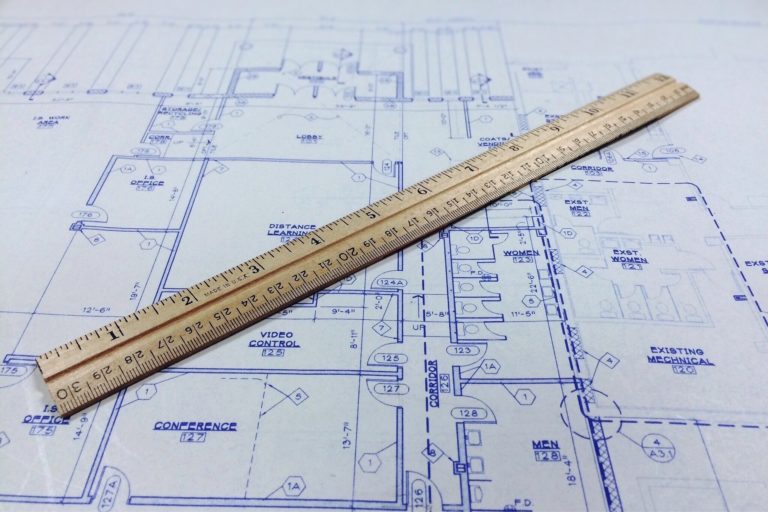 NEUBAU EIGENHEIM - Architekt oder Fertighaus?
